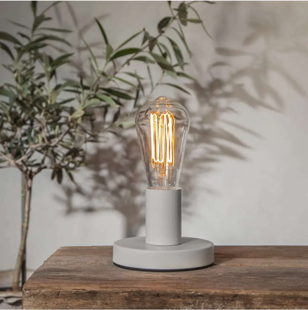 Star Trading ST64 LED Druppel Edisonlamp E27 3,8W 1800K - afbeelding 2 van 5