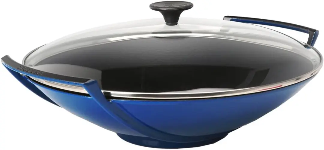 Le Creuset Gietijzeren wok in Kobalt Blauw met glazen deksel 36cm 4,5l