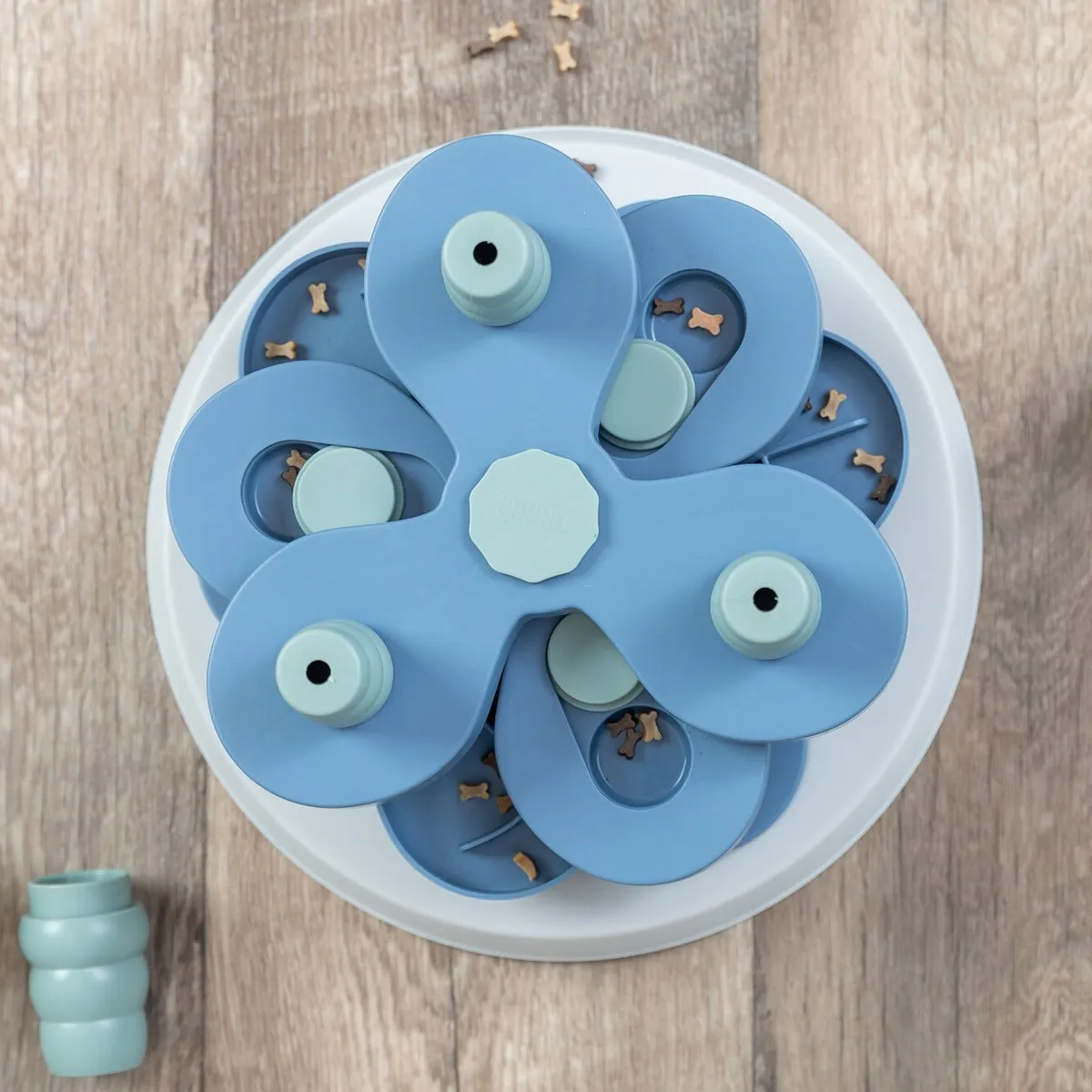 Trixie Dog Activity Flower Tower Honden Speelgoed - 30x13cm - Blauw - afbeelding 6 van 6