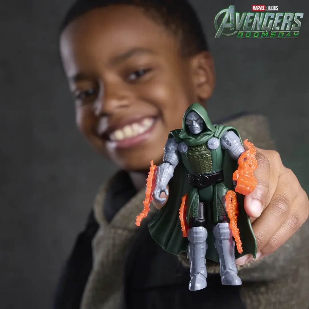 Hasbro Marvel Avengers Doomsday Doctor Doom Actiefiguur 11cm - afbeelding 6 van 6