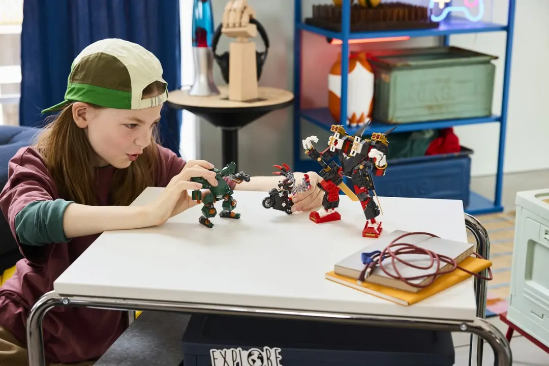 LEGO 77120 Shadow’s Mech Bouwset - 374 Stukken - afbeelding 4 van 6