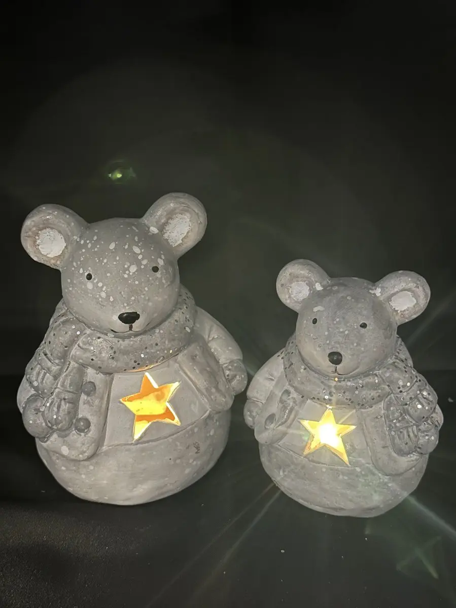 Kerstbeeldjes muizen met LED