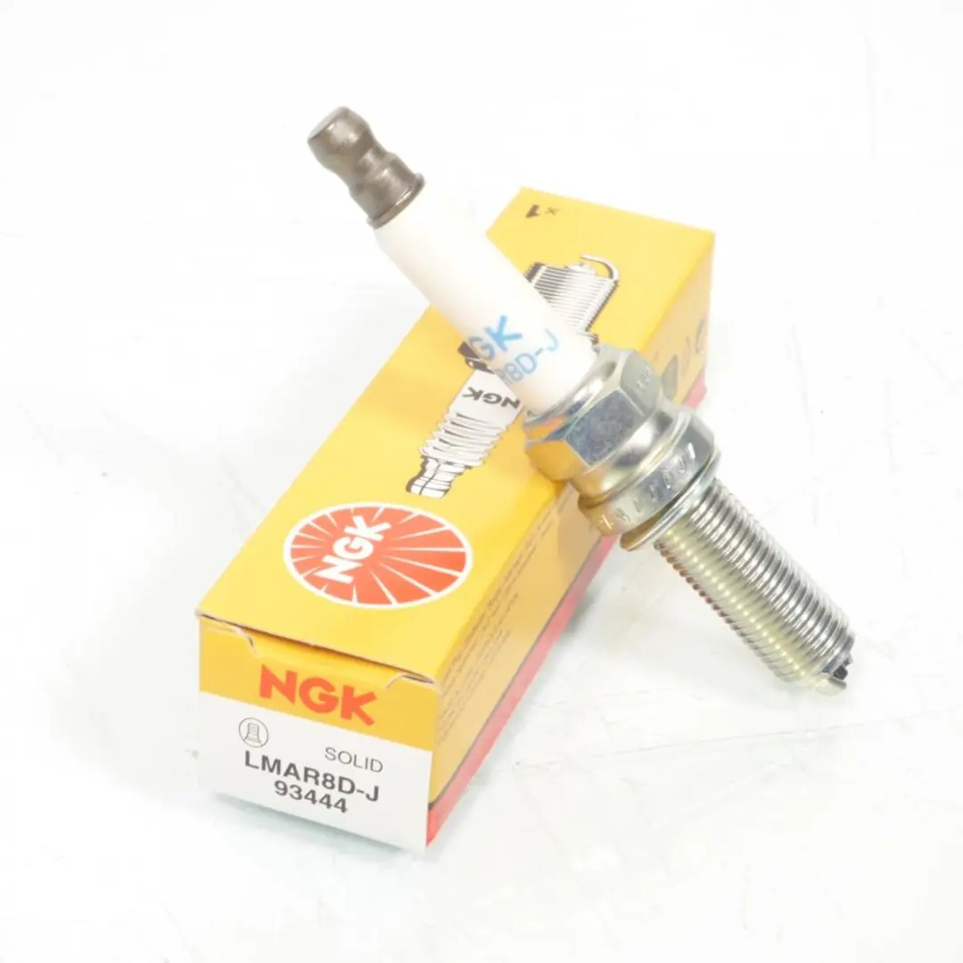 NGK LMAR8D-J Motorfiets Bougie - afbeelding 4 van 6