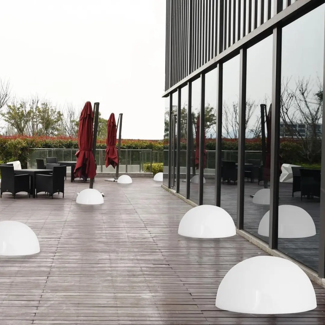 Deuba LED Solarverlichting Set - 3 Stuks Halfrond Wit - afbeelding 3 van 6