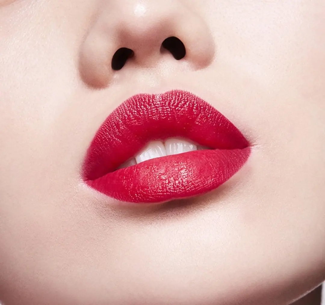 MAC Cosmetics Lipstick Hypnotiserende Vakantie - afbeelding 2 van 2