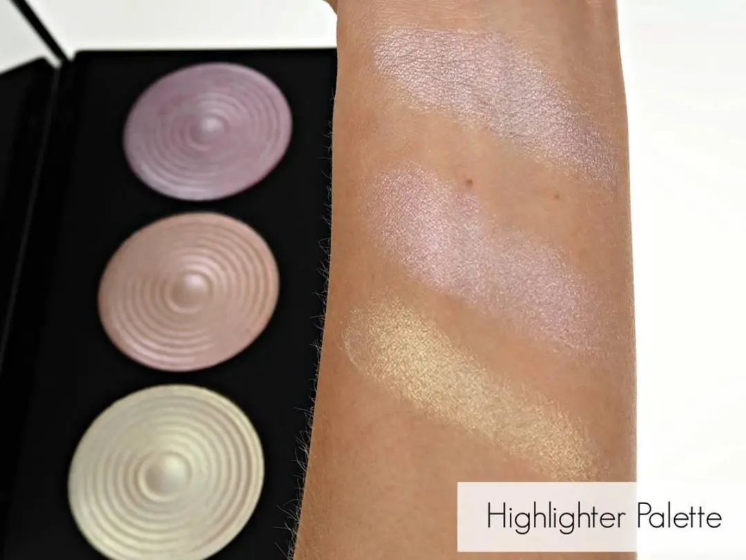 Makeup Revolution Highlighting Powder Palette - afbeelding 3 van 5