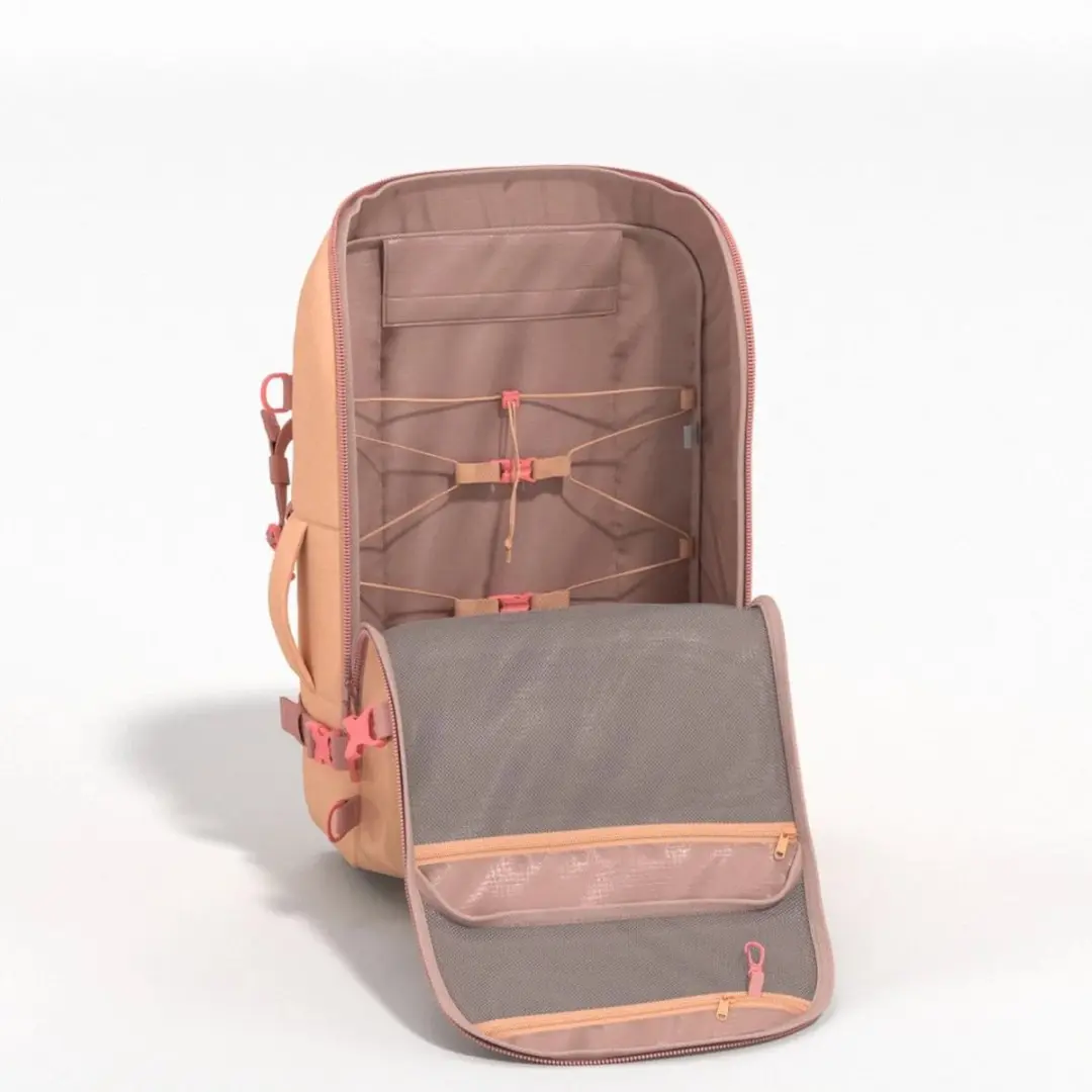 CabinZero Adventure Pro 42L rugzak - oranje - afbeelding 6 van 6