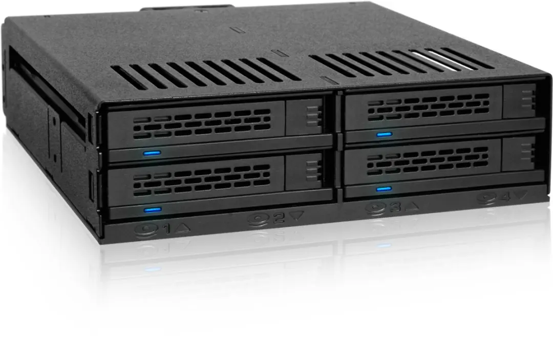 Icy Dock ExpressCage MB324SP-1B 4x 2.5" SATA/SAS