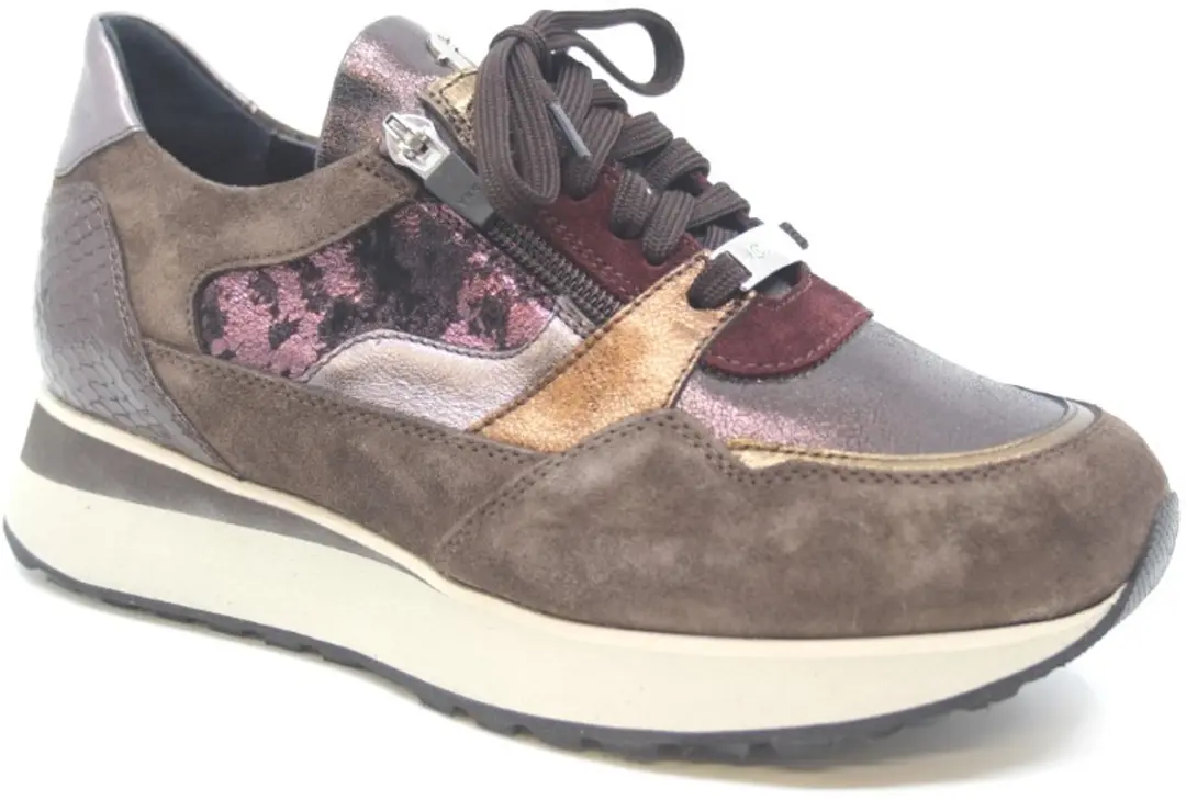 Footnotes ELKE Sneakers