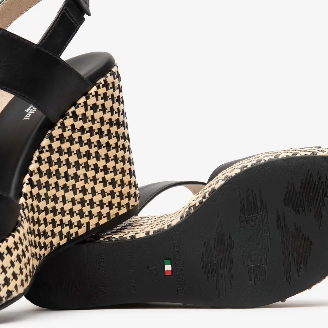 Sandalen Nerogiardini Tamigi Pu.Malfa 8901P Ricop
