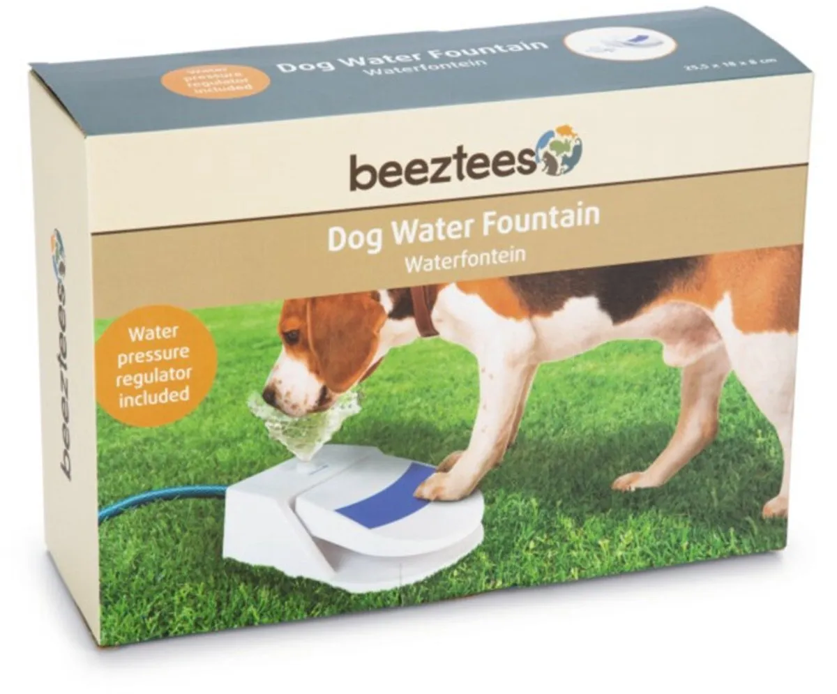 Beeztees Splashy Waterfontein Hondenspeelgoed - 25,5x18x8cm
