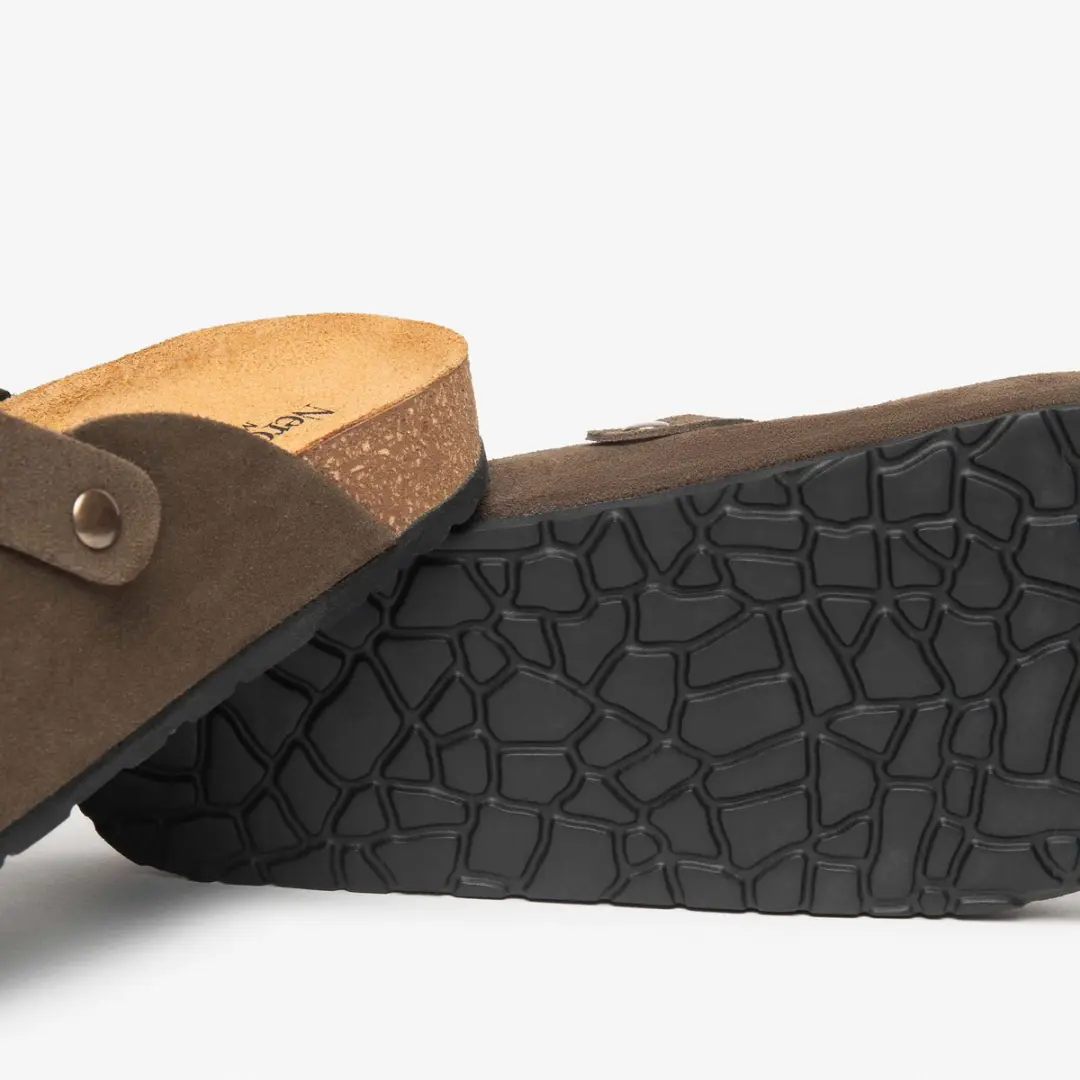Nerogiardini Slippers Van Suede Pu 335