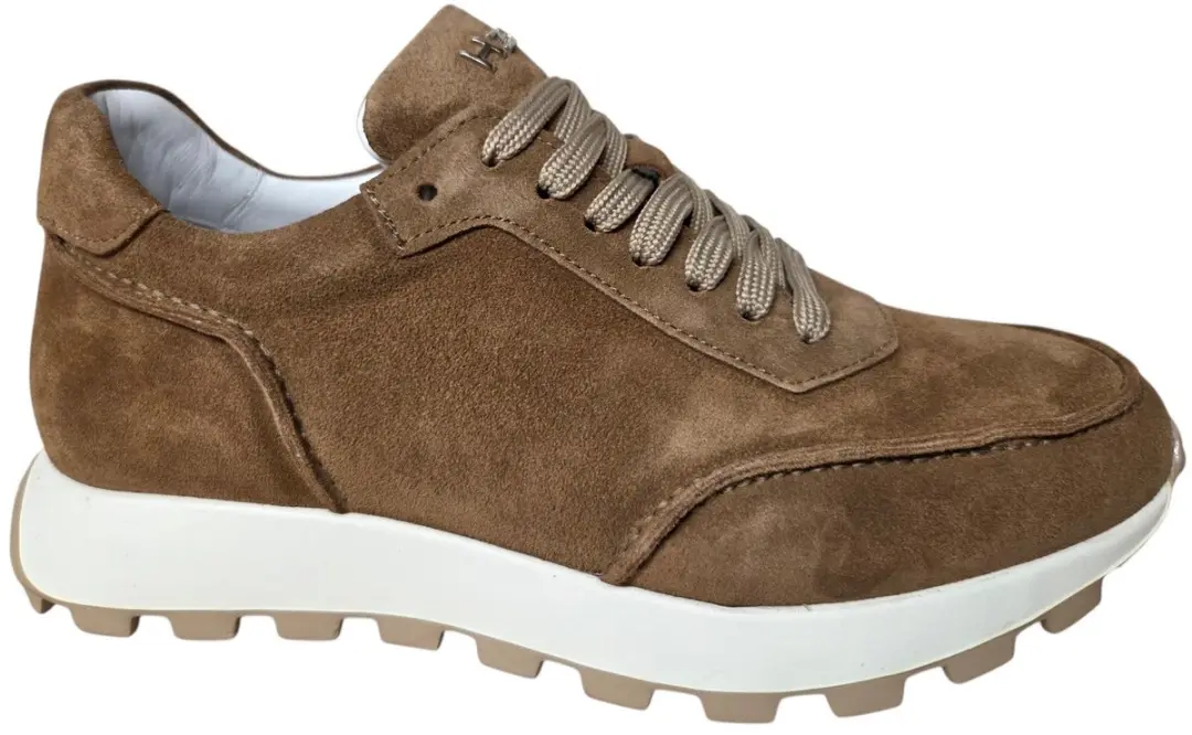 H32 Riccardo Sigaro Suede Sneakers