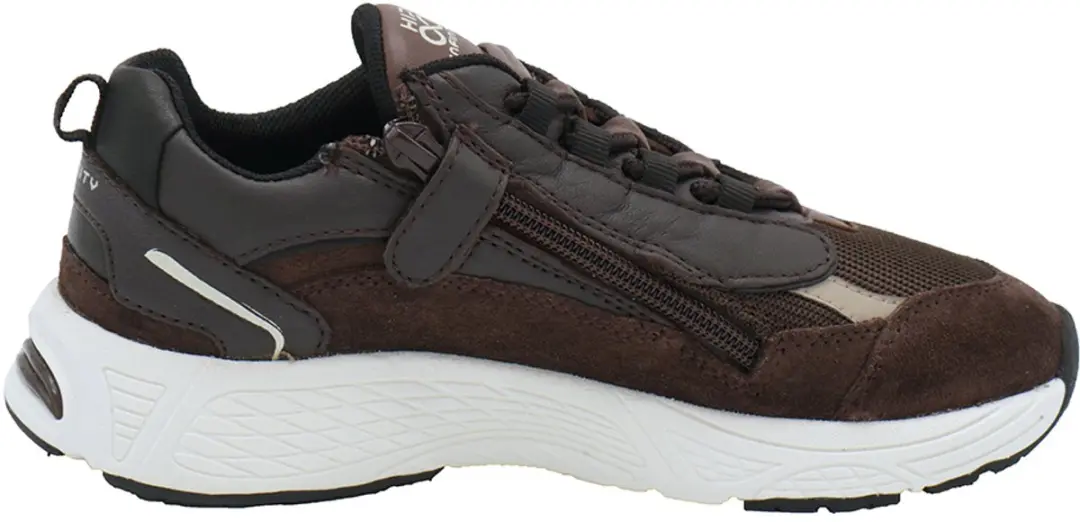 Hip Sneaker