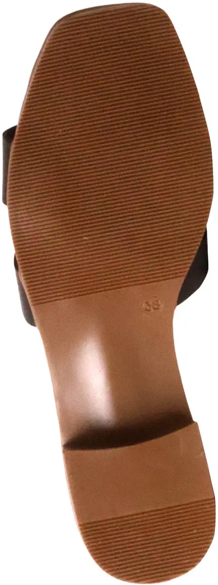 Leren sandalen met hak