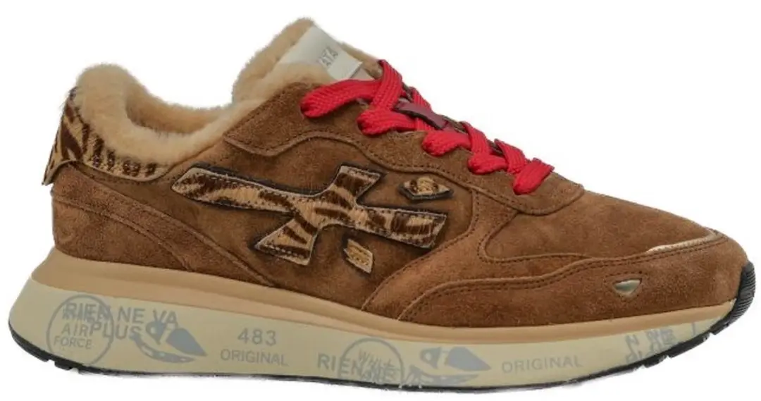 Premiata Lauryn Var.8532M Sneakers Bruin