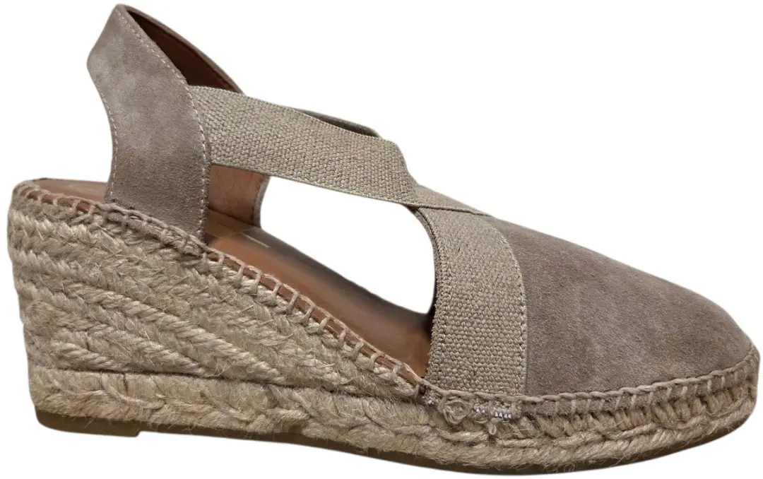 Viguera 1382 Vitelo Desert Sandaletten Beige Suede Dames