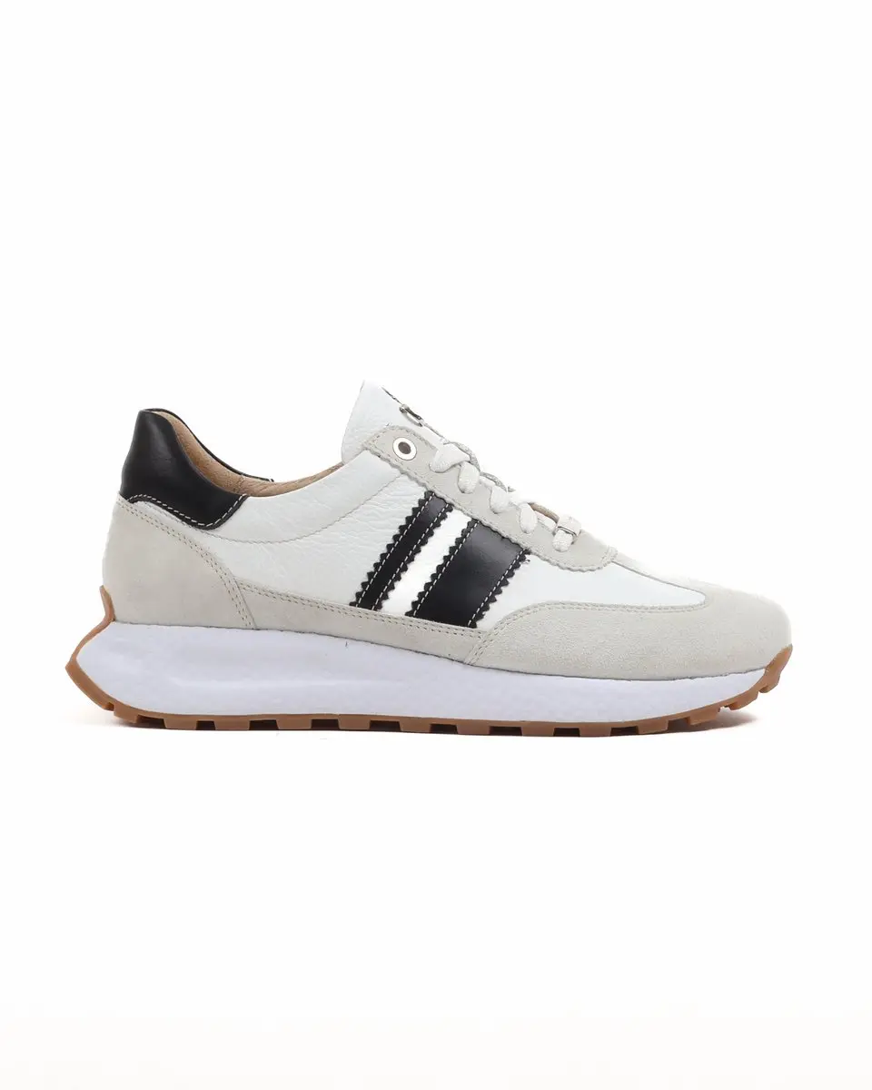 Footnotes 15.020 Sneakers witmulti