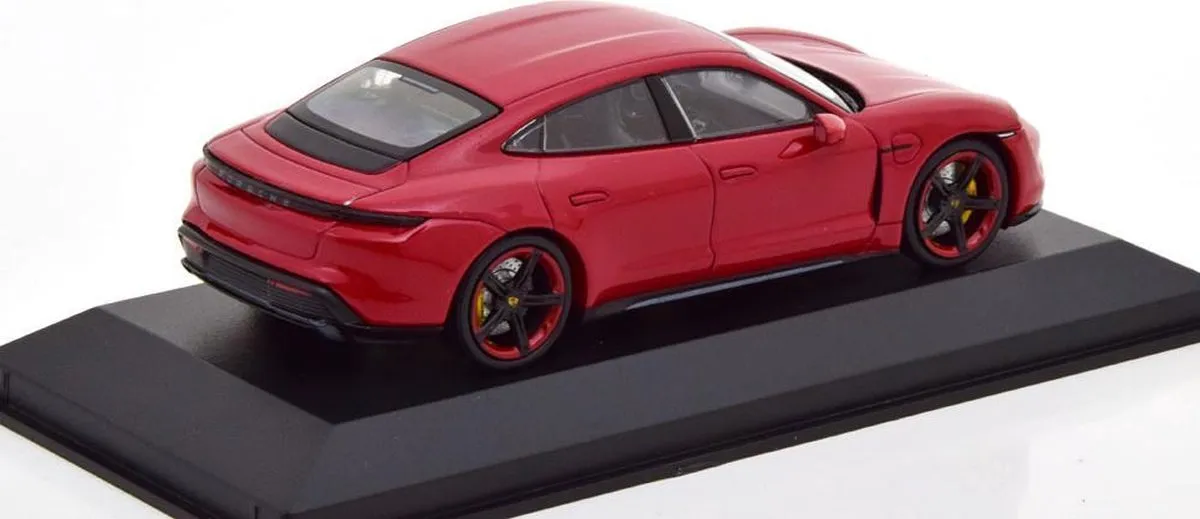 Porsche Taycan Turbo S 2020 Minichamps 1:43 - Karminrood