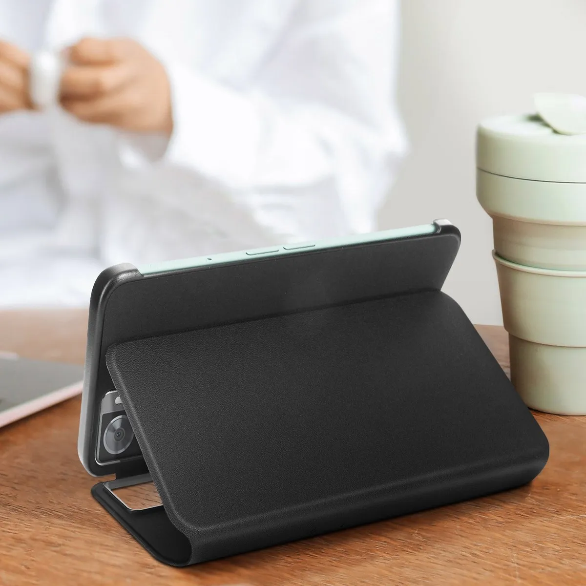 OPPO A57/A57s Foliohoesje OPA57FLIPNOIR - Zwart
