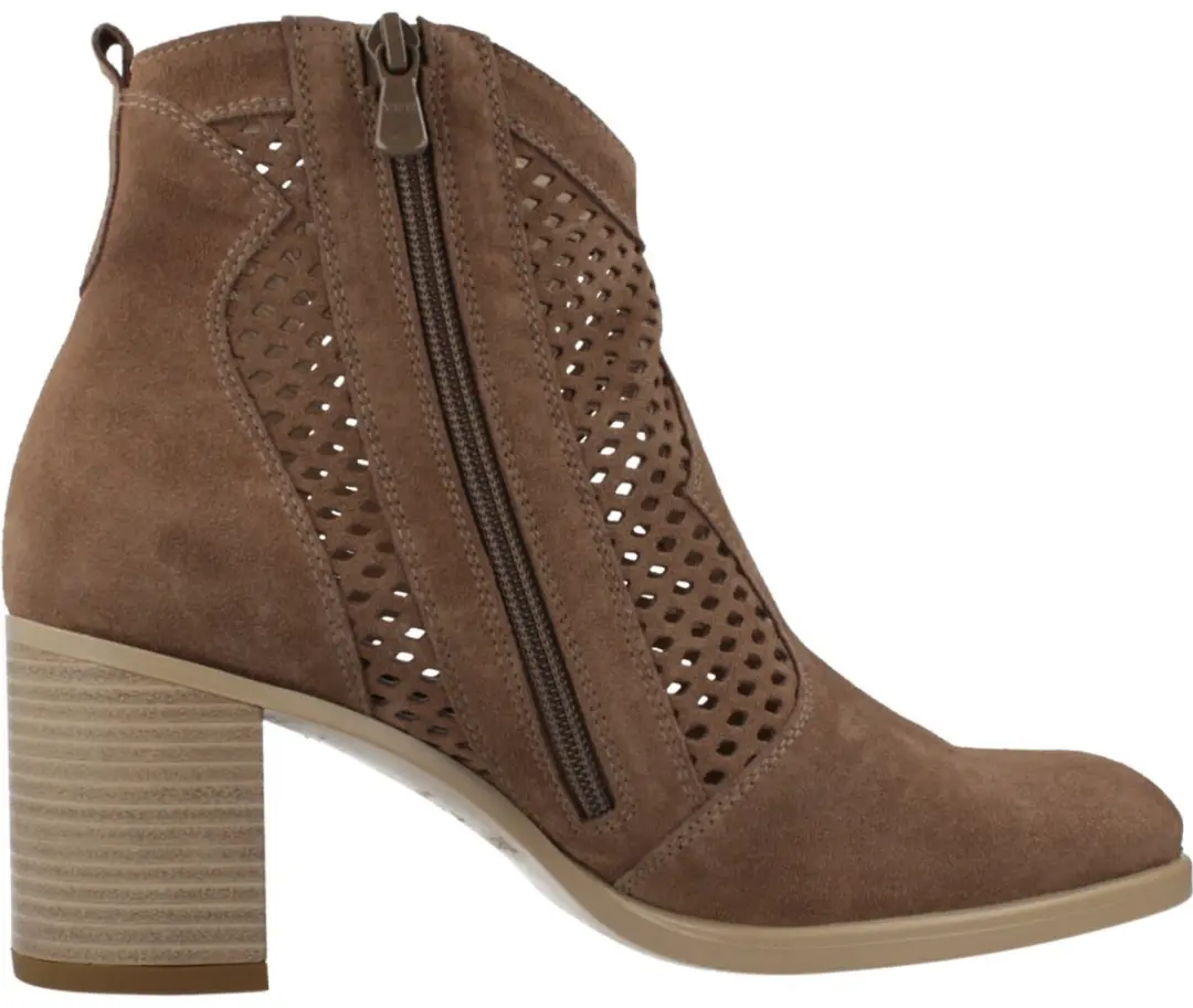 Nerogiardini Laarzen Velour Tr Capua Beige+