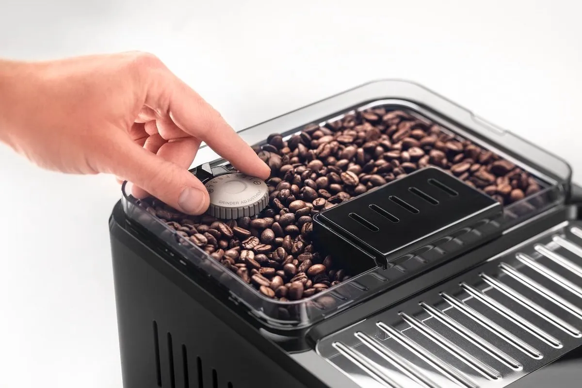 De'Longhi Eletta Explore ECAM450.65.G Volautomaat Espressomachine - Zwart