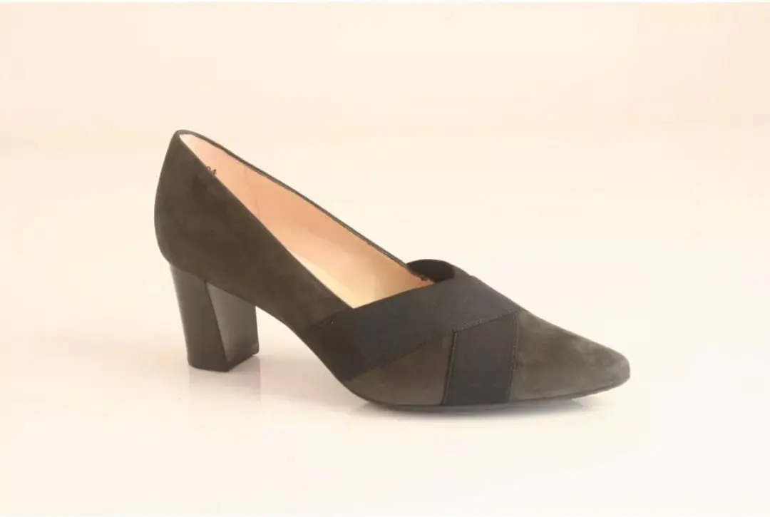 Peter Kaiser 64629 MEA Carbon suede pump (Maat