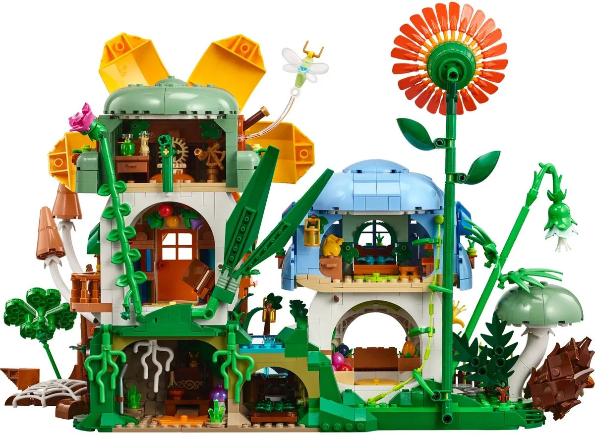 LEGO Mushroom Village 910051 - 2436 Stukken - 7 Minifiguren - Multicolor