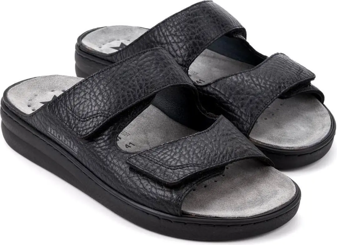 Mephisto James