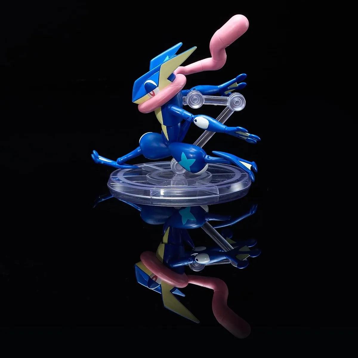 Pokémon Greninja Speelfiguur 15cm - 37446 - afbeelding 5 van 6