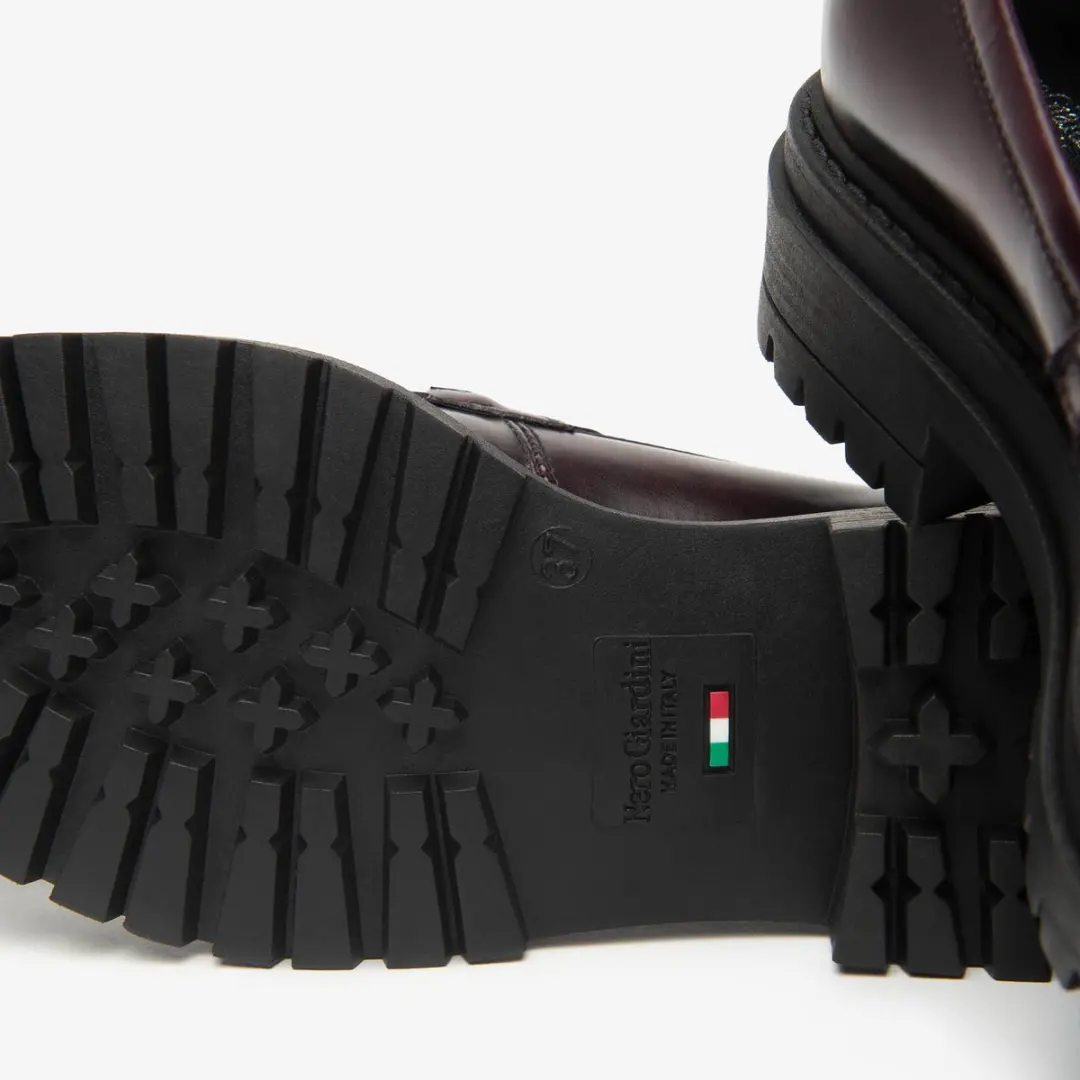 Elegante Schoenen Nerogiardini Manolete Bordo' Tr Folgaria 9120/009