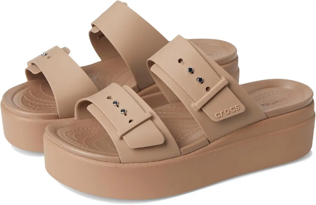 Crocs Brooklyn Buckle Lage Wedge Sandalen Dames