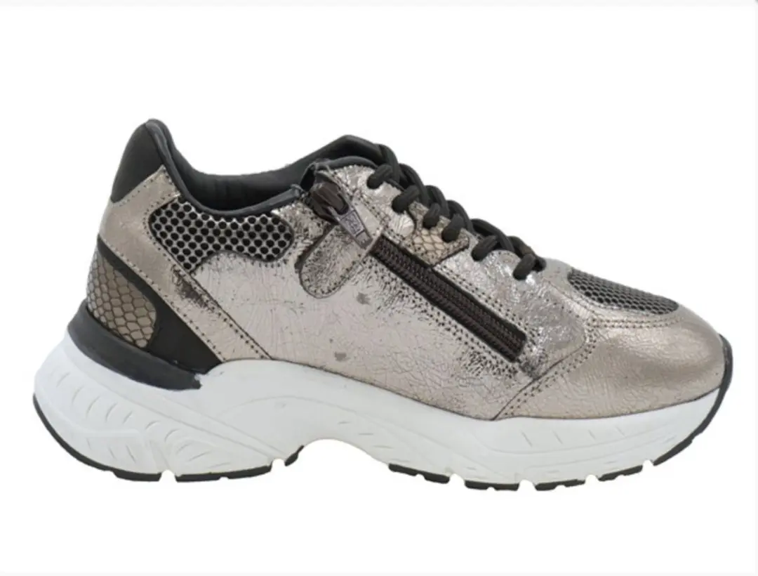 HIP Shoe Style Sneaker