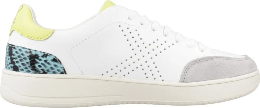 MUNICH 8837001M Wit 37 EU