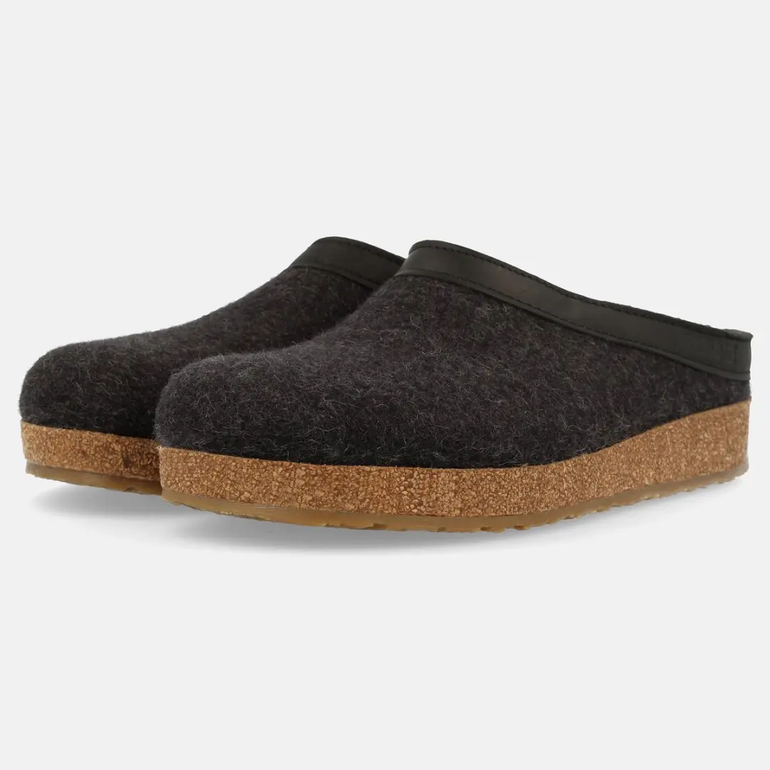 Haflinger 713001 grizzly torben-42