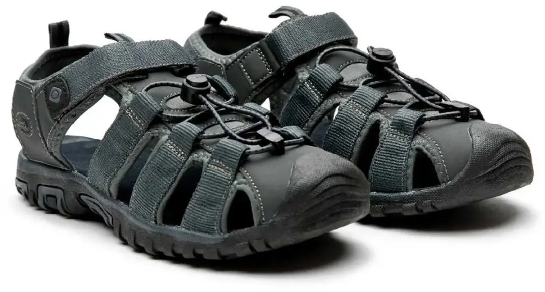 Izas Sardas Sandalen Zwart EU 42 Man