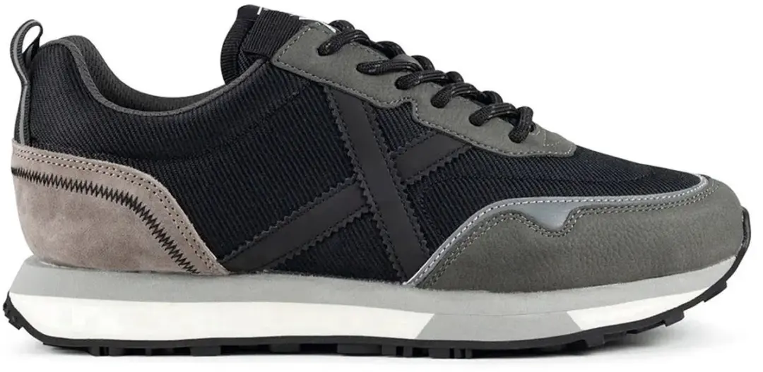 Munich Next 24 Schoenen Zwart EU 42 Vrouw