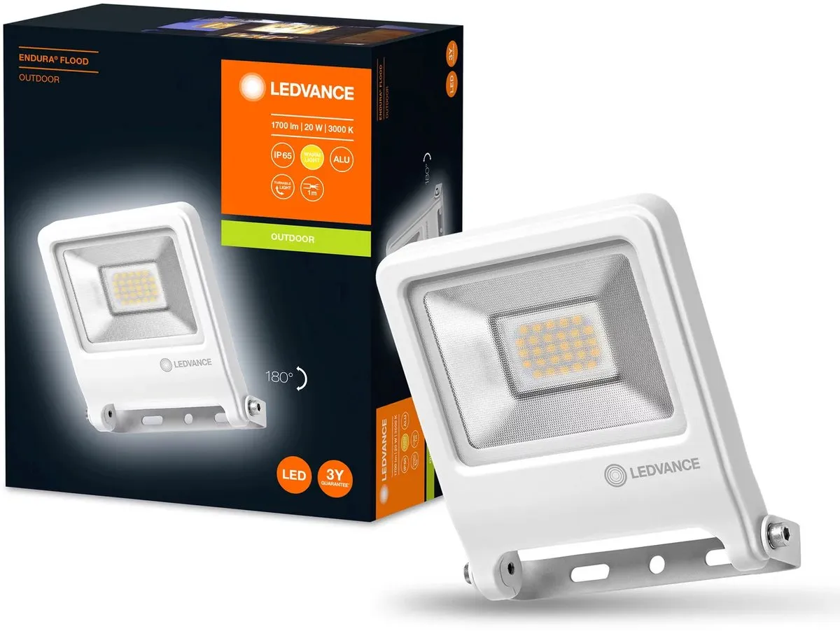 LEDVANCE Endura Flood Schijnwerper LED - Warmwit 3000K - IP65