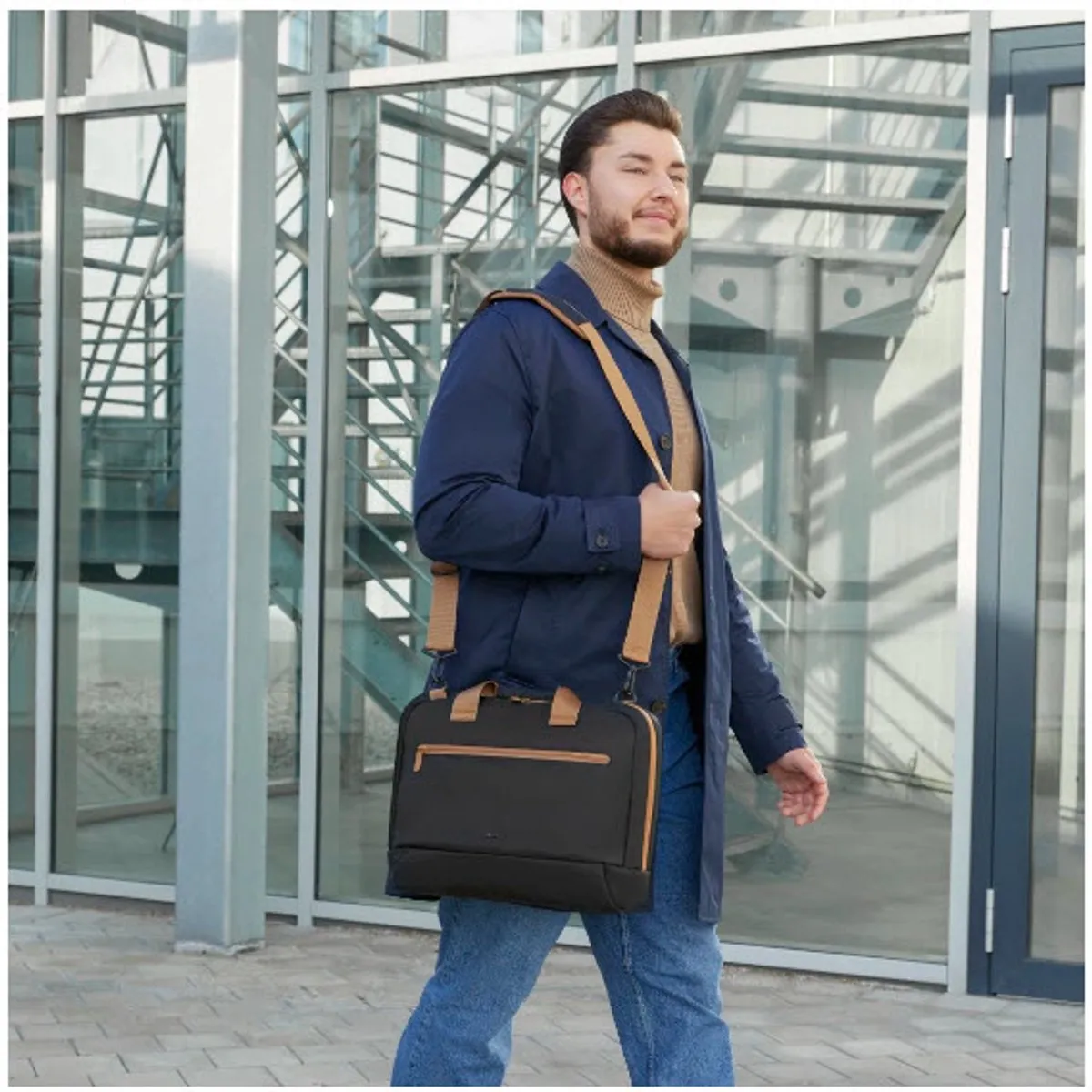 Hama Ultra Lightweight Laptoptas 14,1" - Zwart