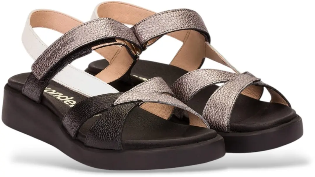 Wonders Zwarte gekruiste sandalen - afbeelding 6 van 6