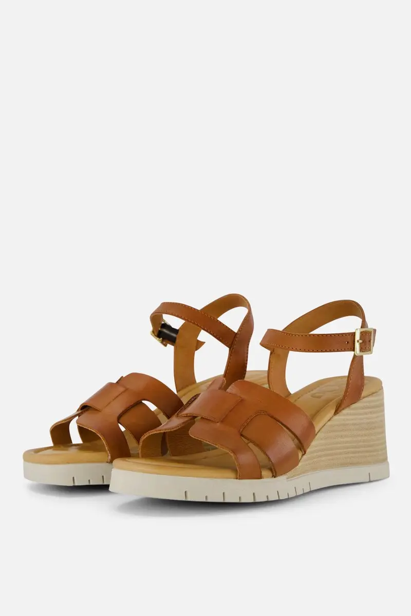 AQA Shoes A8585 Sandalen met hak Cognac