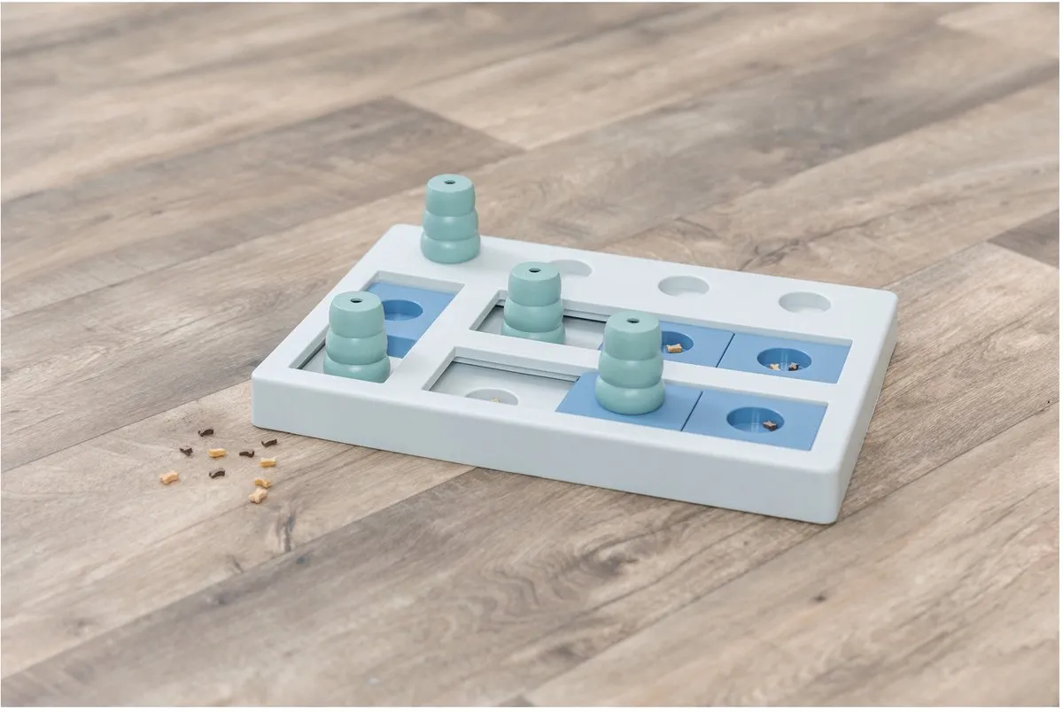 Trixie Dog Activity Chess Hondenspel 40x27cm - Zwart