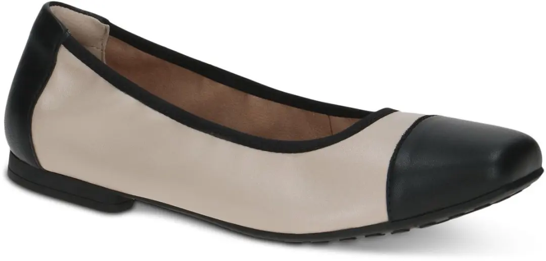 Caprice Dames Ballerina 9-22117-46 441 G-breedte Maat: 38 EU