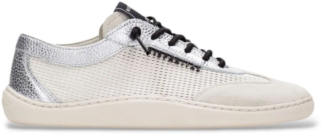Hispanitas Aarde Sneakers gebroken