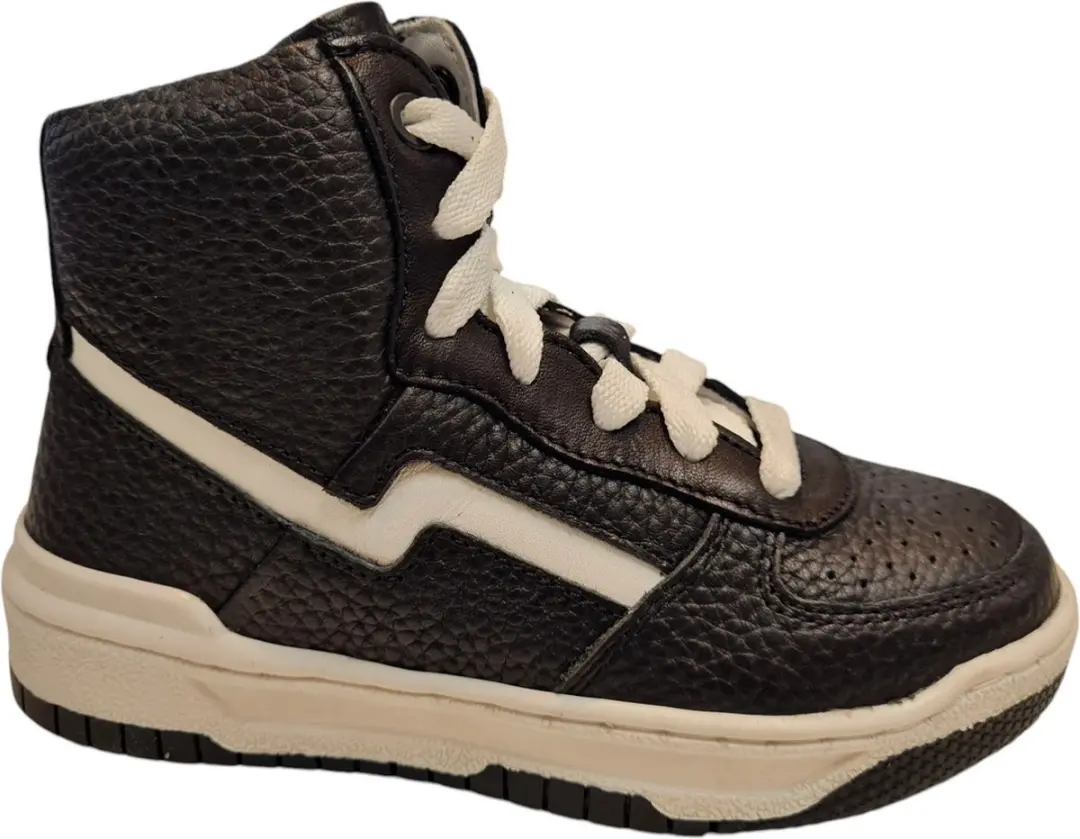 Track Style Aki Amso Black 324551 589 Jongens Sneakers