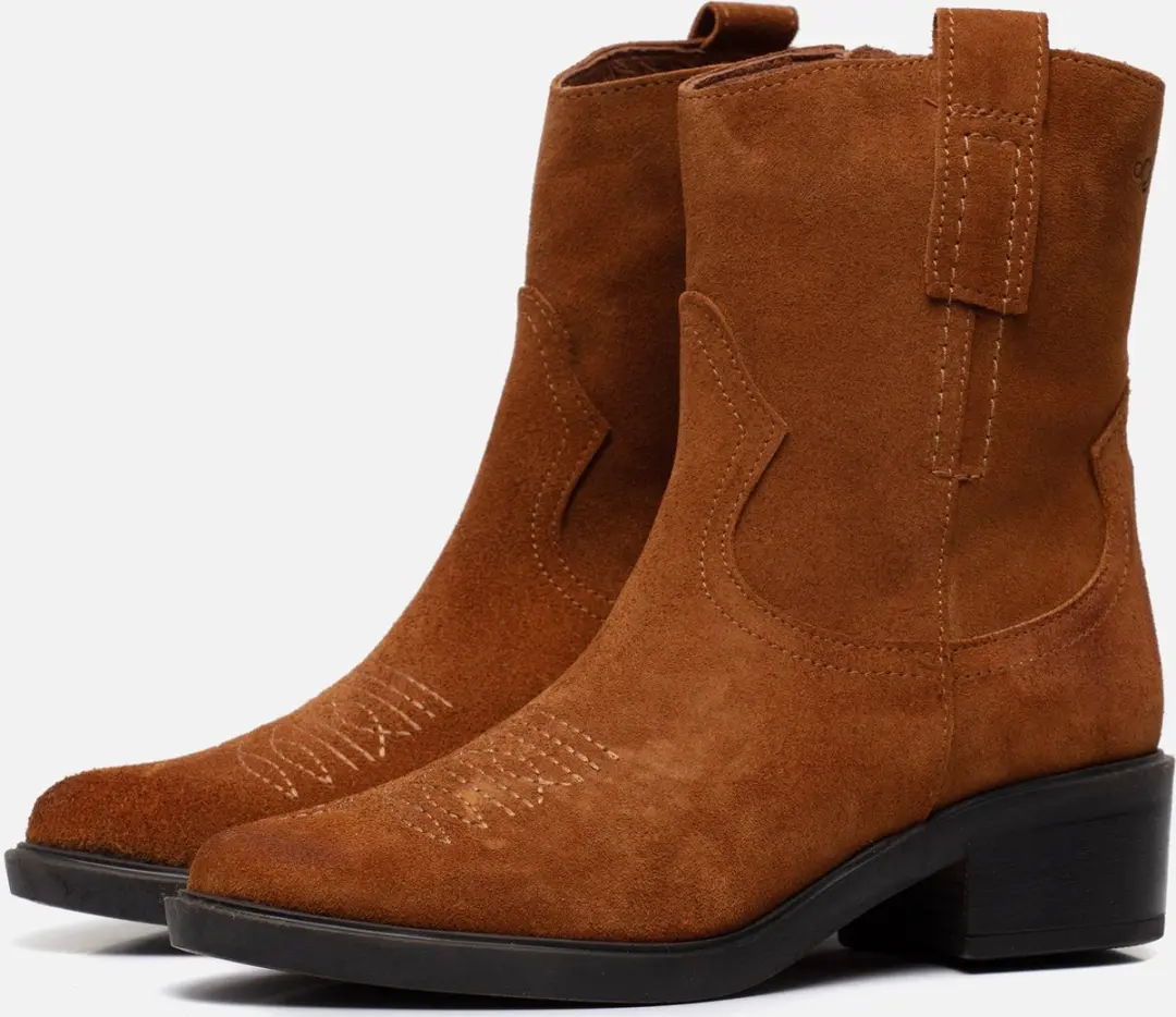 AQA Shoes