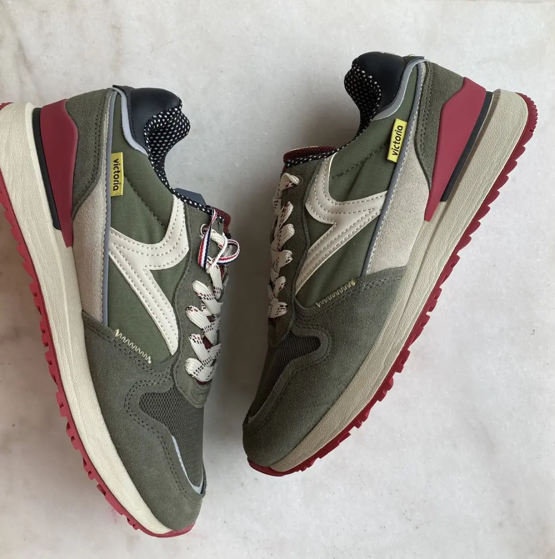 Victoria herensneaker kaki maat 40