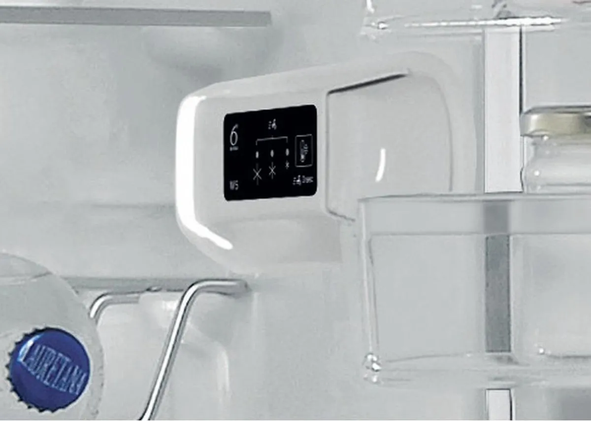 Whirlpool W5 721E OX Koel-vriescombinatie - 308L - Grijs