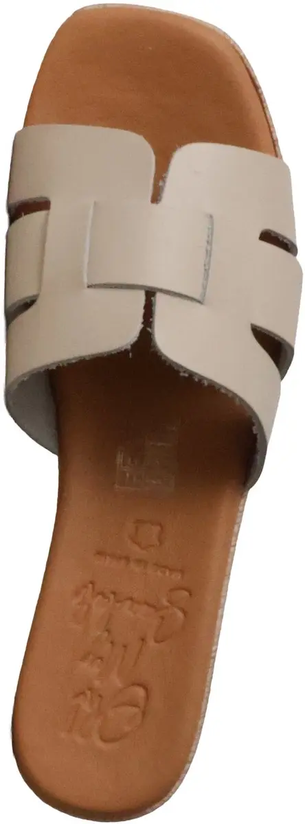 Leren sandalen met sleehak