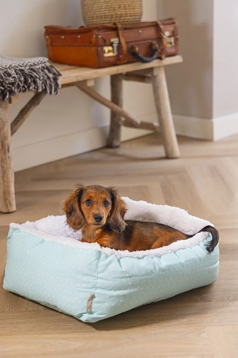 Beeztees Puppy Nappy Hondenmand - Blauw/Wit - 50x42x18 cm